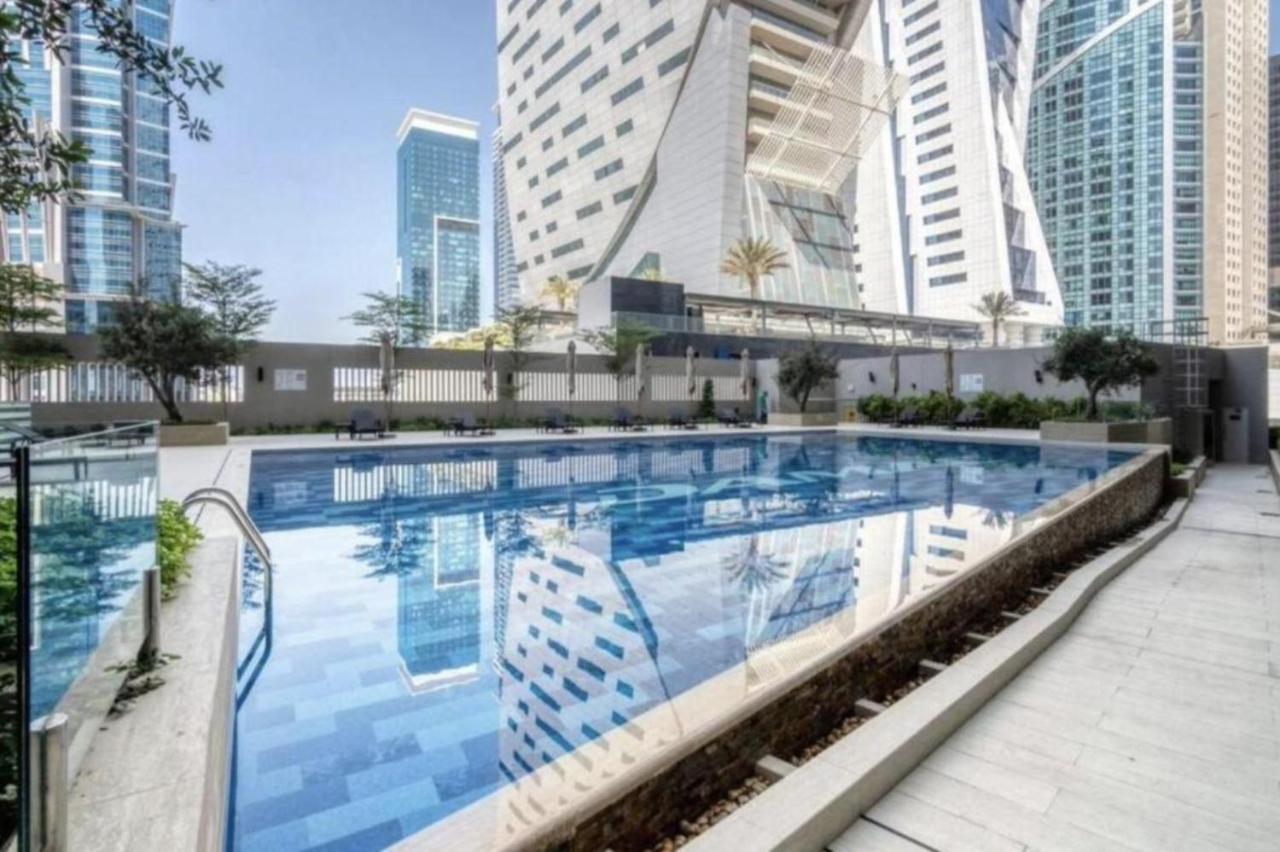 Citihome - 1Br At Merano Tower By Damac Дубай Экстерьер фото