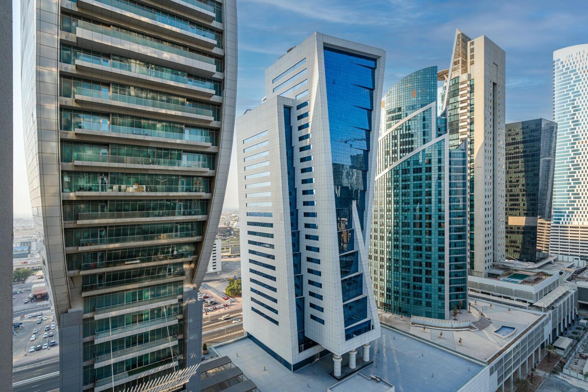 Citihome - 1Br At Merano Tower By Damac Дубай Экстерьер фото